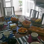 Le Clos Chez Michel Nocleg ze śniadaniem Montpellier