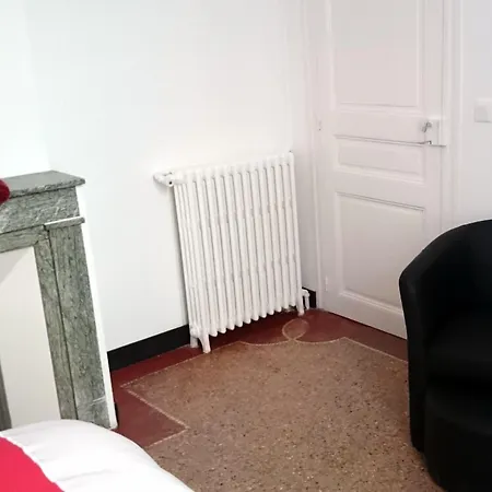 فندق مبيت وإفطار Le Clos Chez Michel