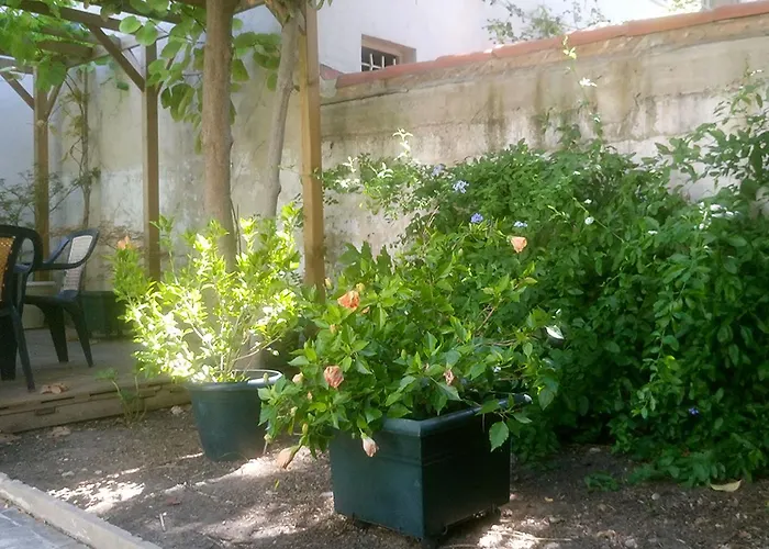 فندق مبيت وإفطار Le Clos Chez Michel مونبيلييه