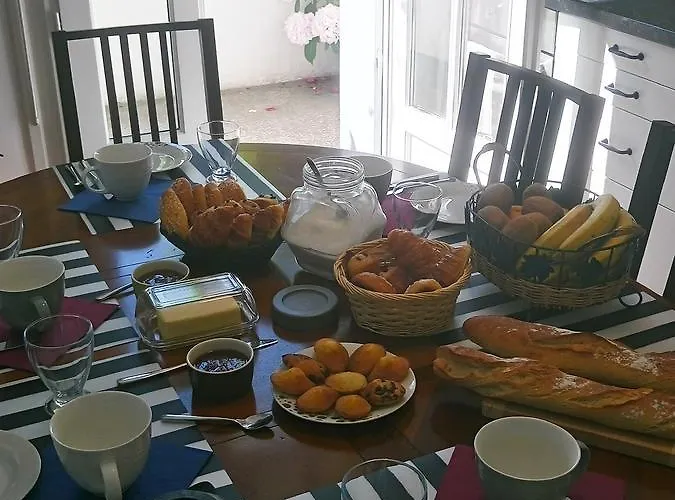 Le Clos Chez Michel فندق مبيت وإفطار مونبيلييه